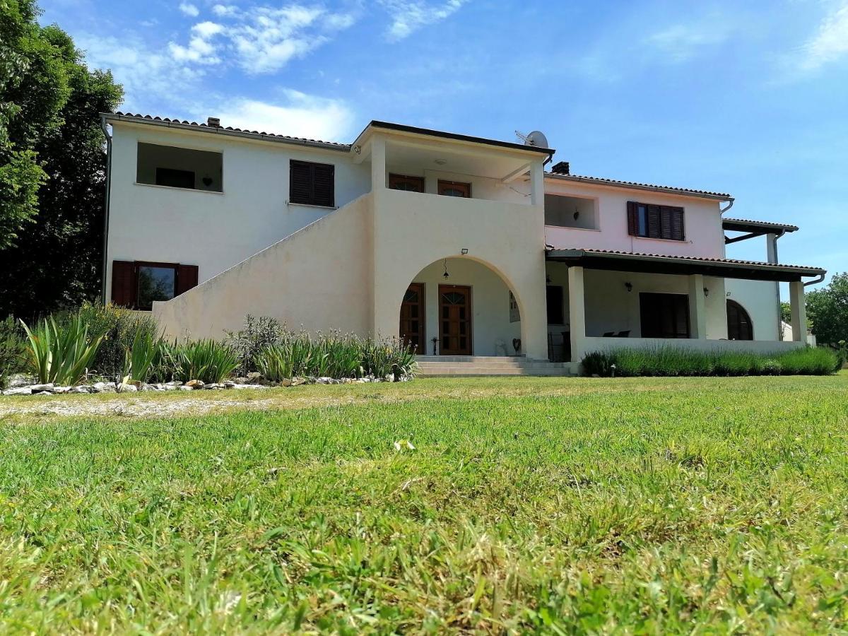 Casa Val Madorso Lägenhet Peroj Exteriör bild