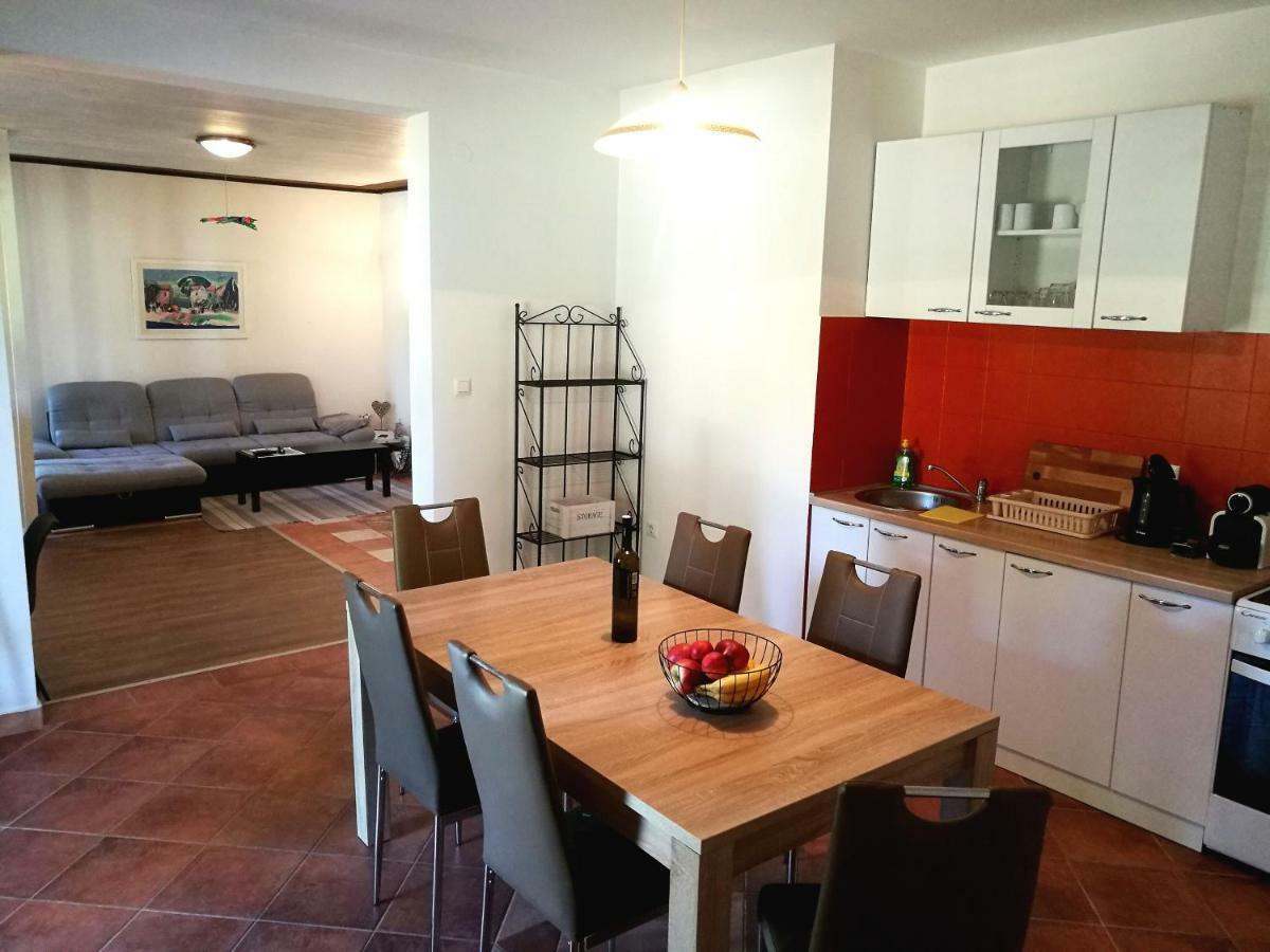 Casa Val Madorso Lägenhet Peroj Exteriör bild